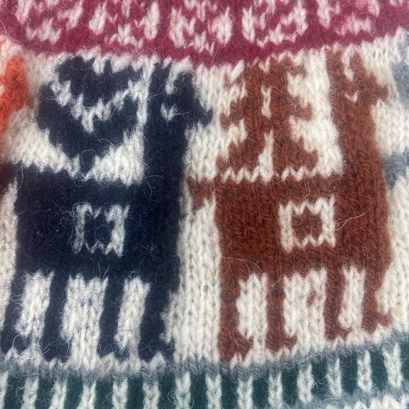 Bohemian Style lpacca Lamas Winter Knit Hat Multi Color Vibrant Tassel - Picture 11 of 12